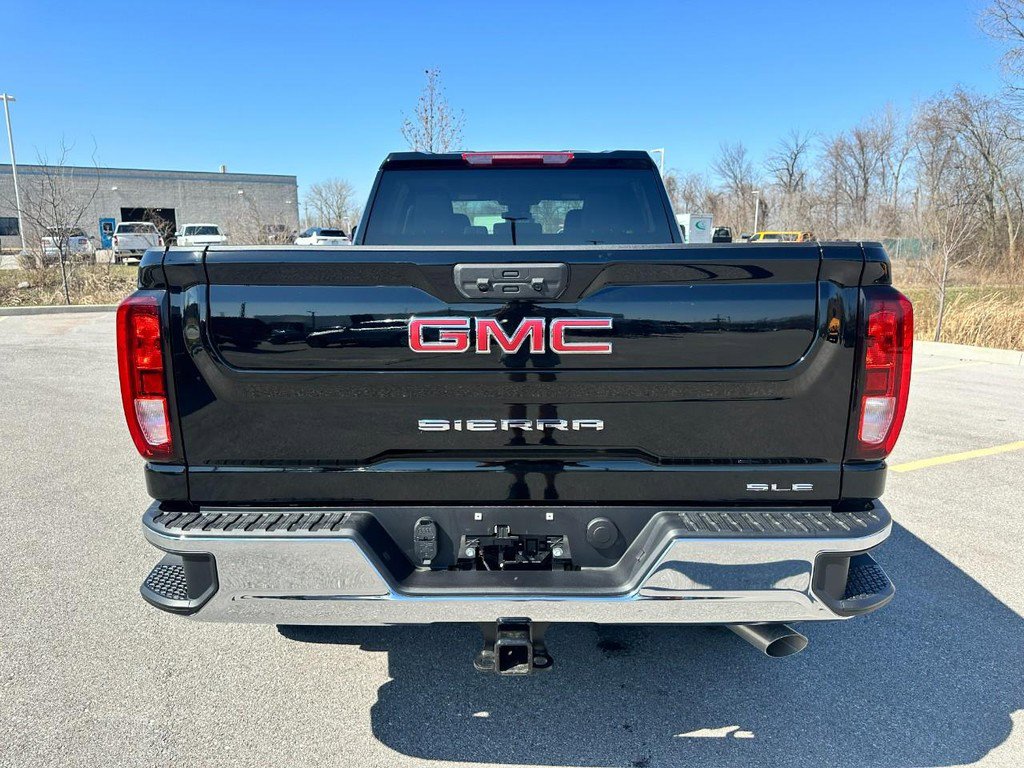 Used 2026 GMC Sierra 2500 SLE w/ SLE Value Package; AWD/4WD image 4