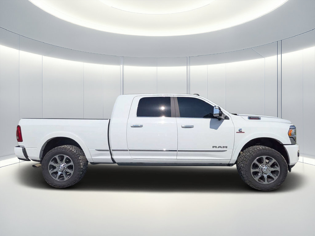 Used 2022 RAM 3500 Limited w/ Safety Group AWD/4WD image 3