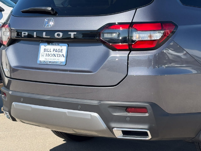 Certified 2026 Honda Pilot EX-L image 8