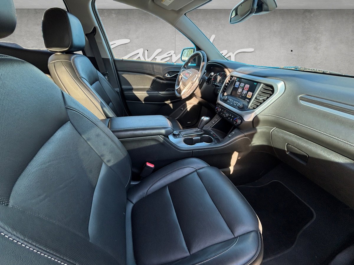 Used 2019 GMC Acadia SLT image 25