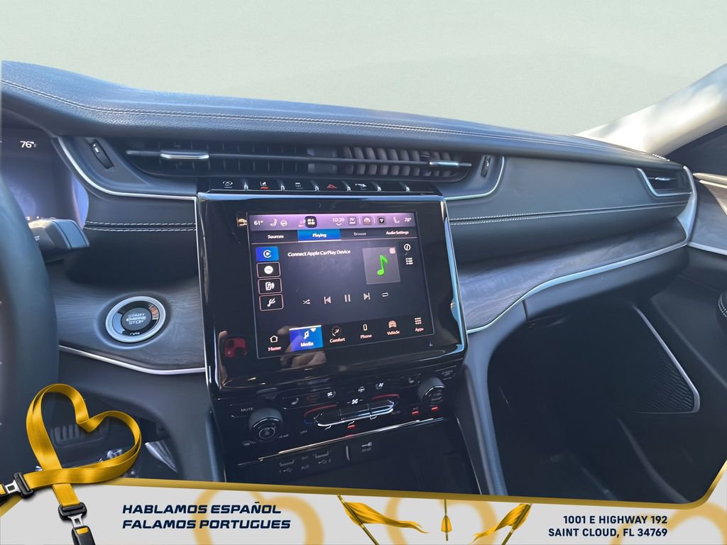 Used 2022 Jeep Grand Cherokee Limited w/ Luxury Tech Group II image 21