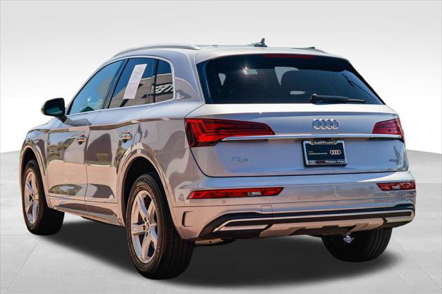 Certified 2023 Audi Q5 2.0T Premium w/ Convenience Package AWD/4WD image 4