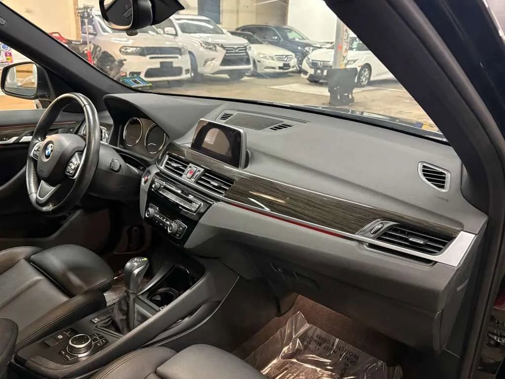 Used 2018 BMW X1 xDrive28i w/ Convenience Package AWD/4WD image 21