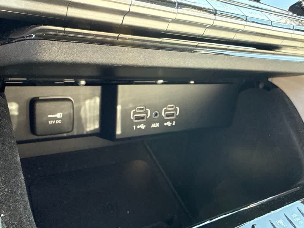 Used 2024 Jeep Wagoneer Series III w/ Flexible Seating Group AWD/4WD image 20