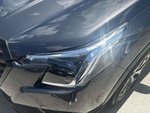Used 2023 Subaru Forester Premium AWD/4WD image 6