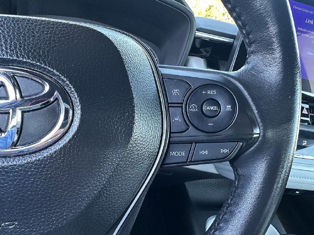 Certified 2024 Toyota Corolla SE FWD image 23