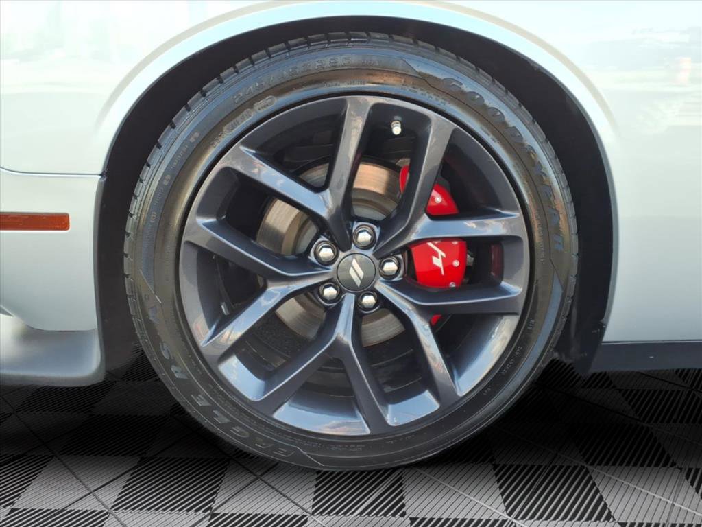 Used 2023 Dodge Challenger R/T w/ Blacktop Package image 11