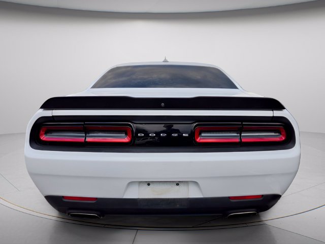 Used 2018 Dodge Challenger SXT w/ Blacktop Package RWD image 5