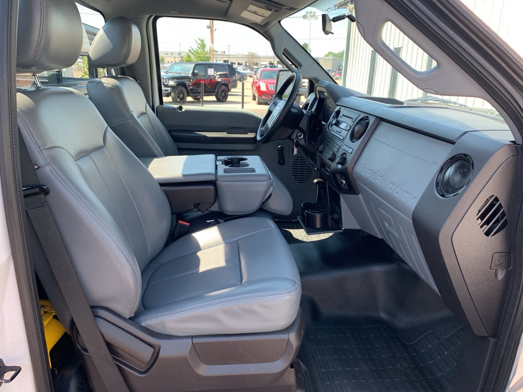 Used 2016 Ford F350 XL w/ Trailer Tow Package RWD image 31