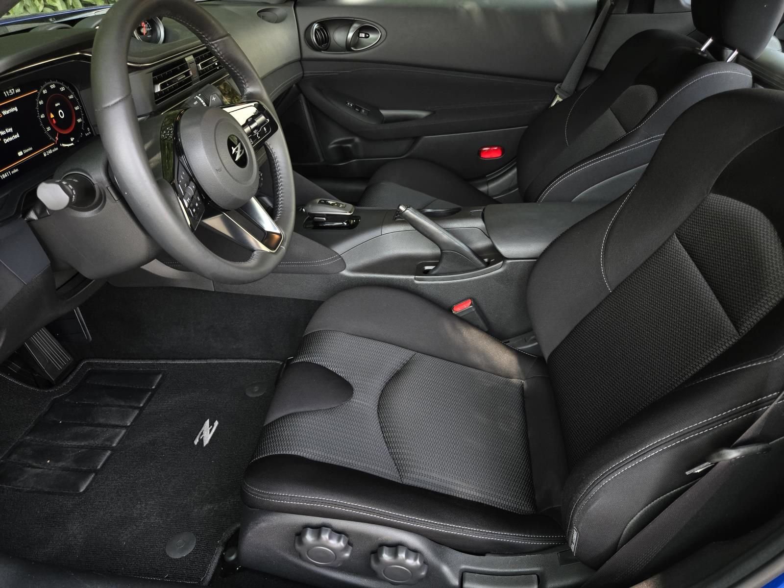 Used 2024 Nissan Z Sport w/ Floor Mat Package RWD image 17