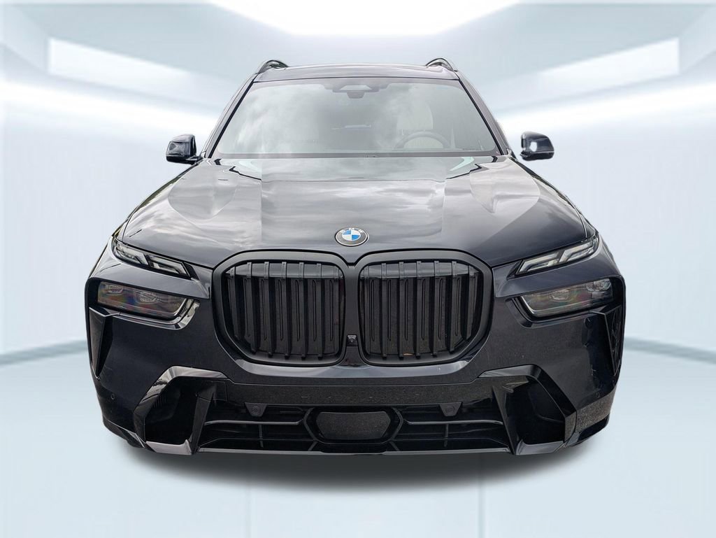 Used 2025 BMW X7 xDrive40i w/ Executive Package AWD/4WD image 4