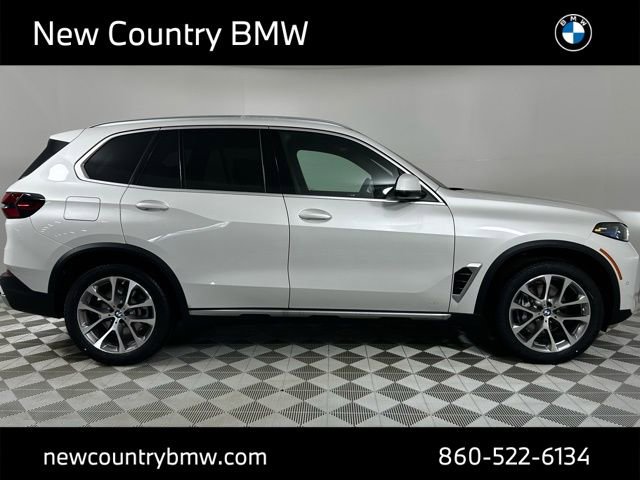 New 2026 BMW X5 xDrive40i w/ Climate Comfort Package image 8