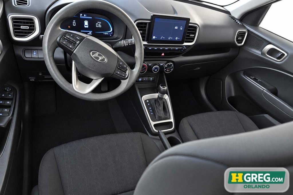 Used 2023 Hyundai Venue SE w/ Cargo Package FWD image 13