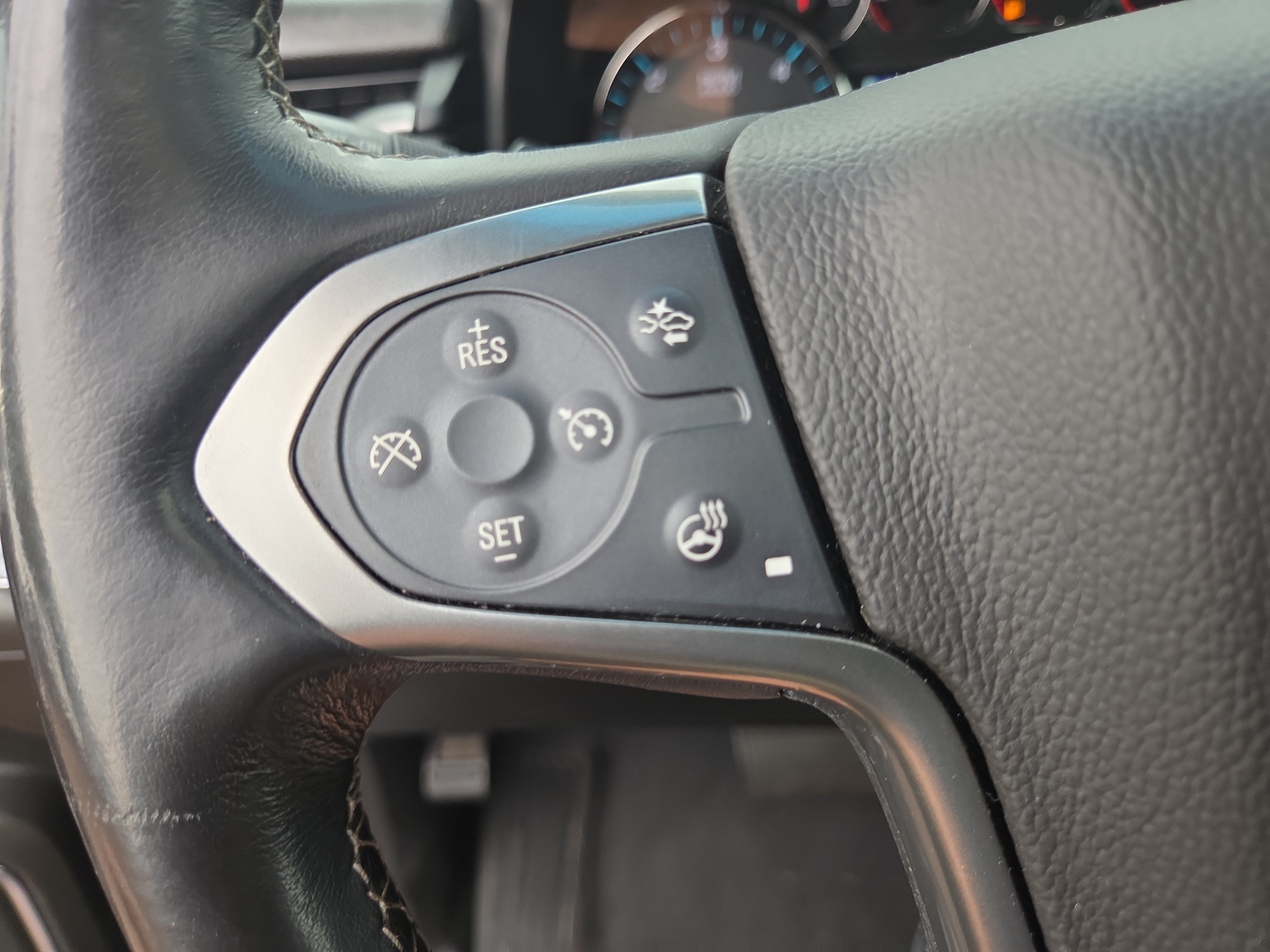 Used 2019 Chevrolet Suburban LT AWD/4WD image 28