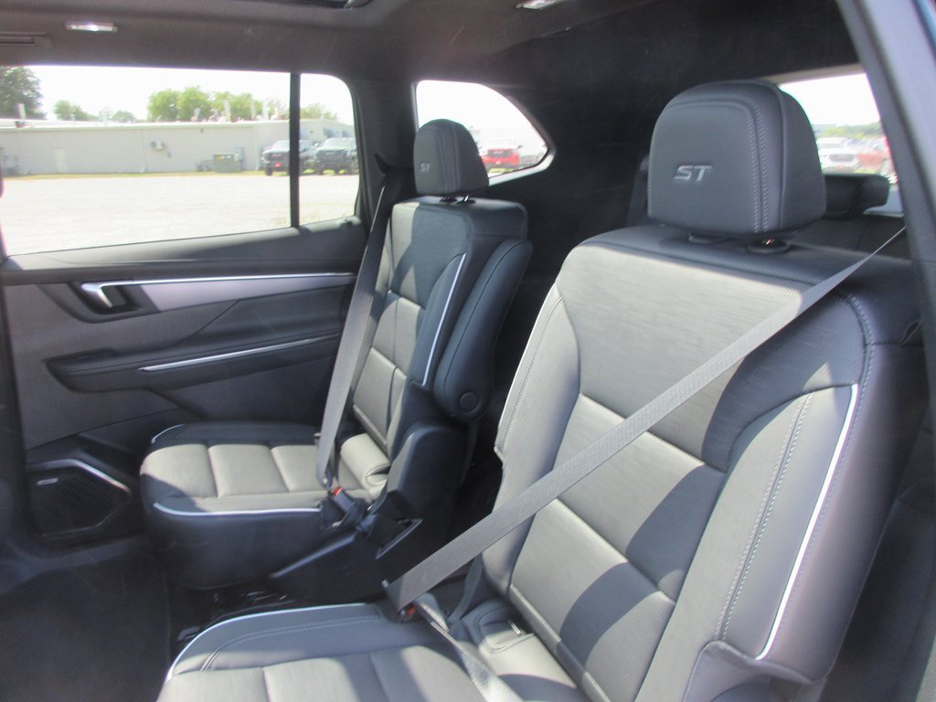 New 2026 Buick Enclave Sport Touring w/ Power Package image 15