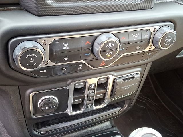 Used 2023 Jeep Wrangler Sport S image 12