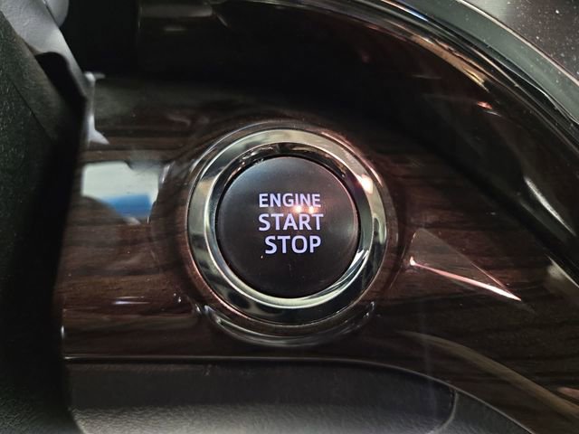 Used 2015 Toyota Avalon XLE Touring image 27