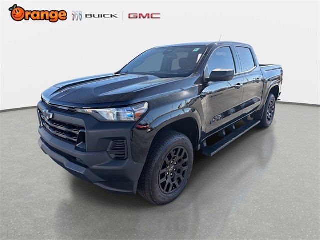 Used 2025 Chevrolet Colorado W/T w/ WT Custom Package image 7