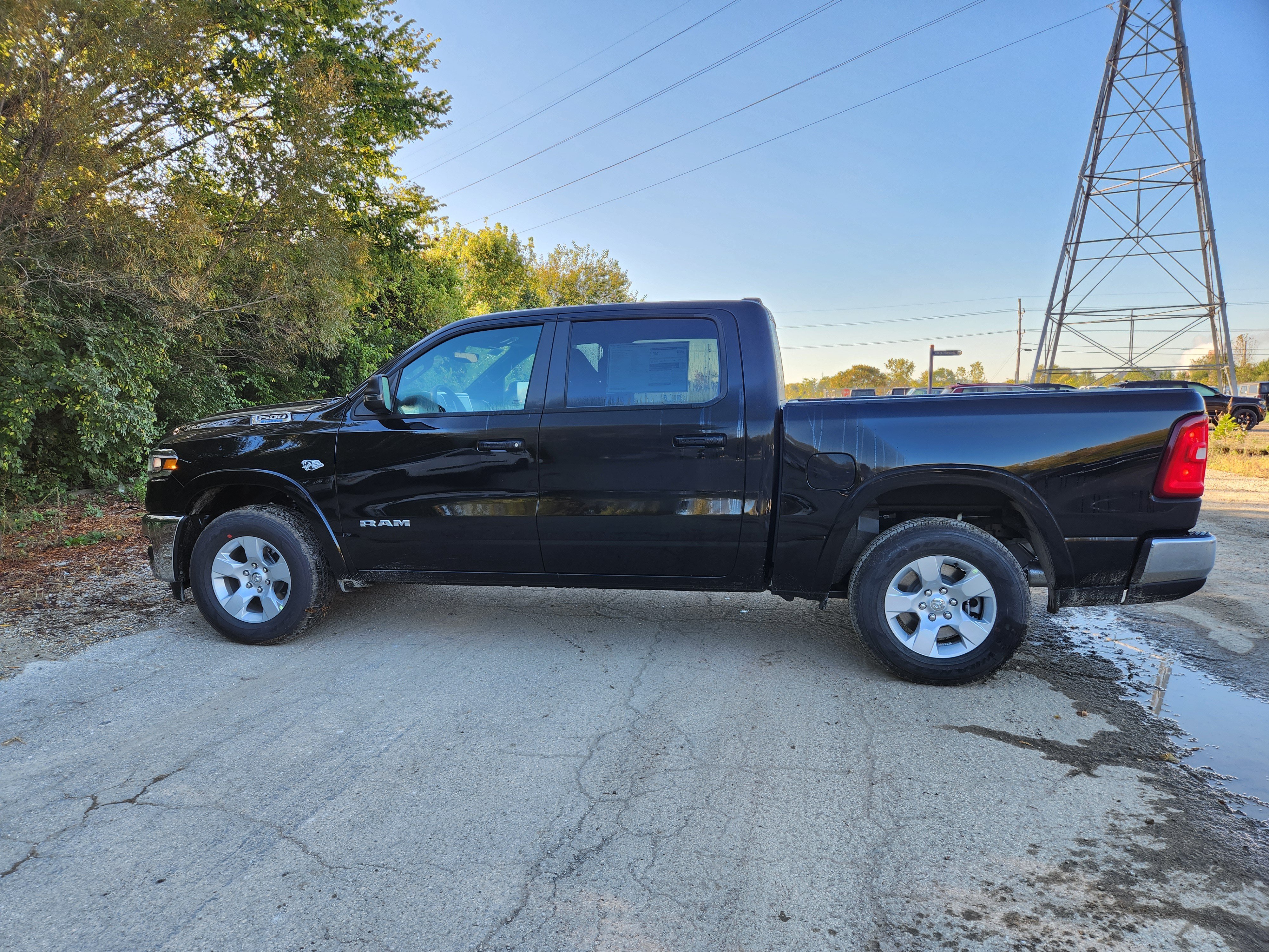 New 2026 RAM 1500 Big Horn AWD/4WD image 16
