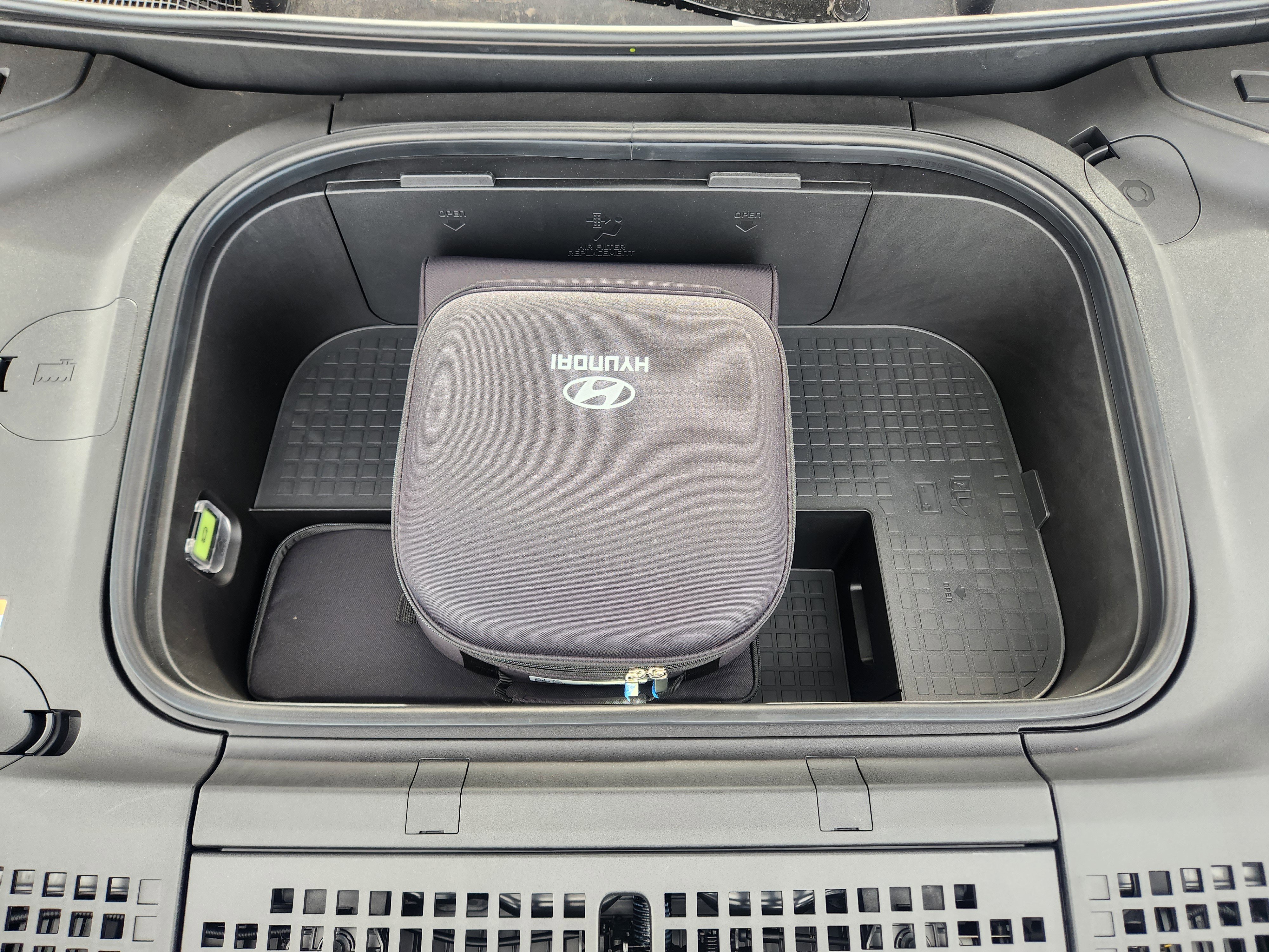 New 2026 Hyundai Ioniq 9 SEL image 21