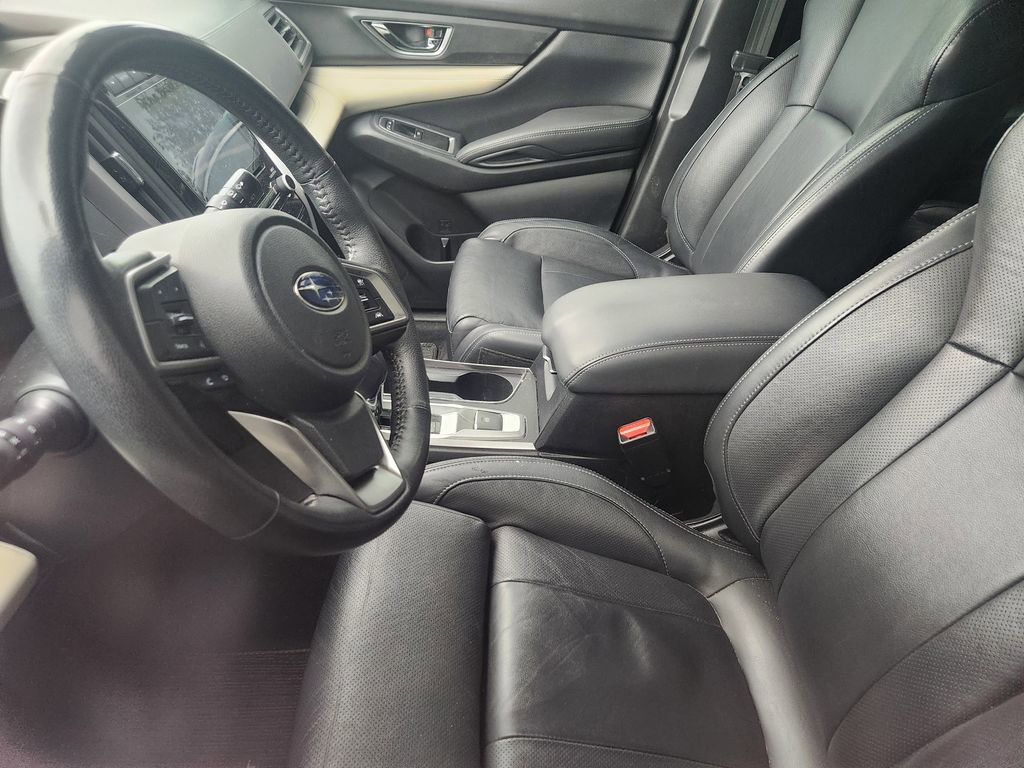 Used 2019 Subaru Ascent Limited w/ Popular Package #3 AWD/4WD image 16