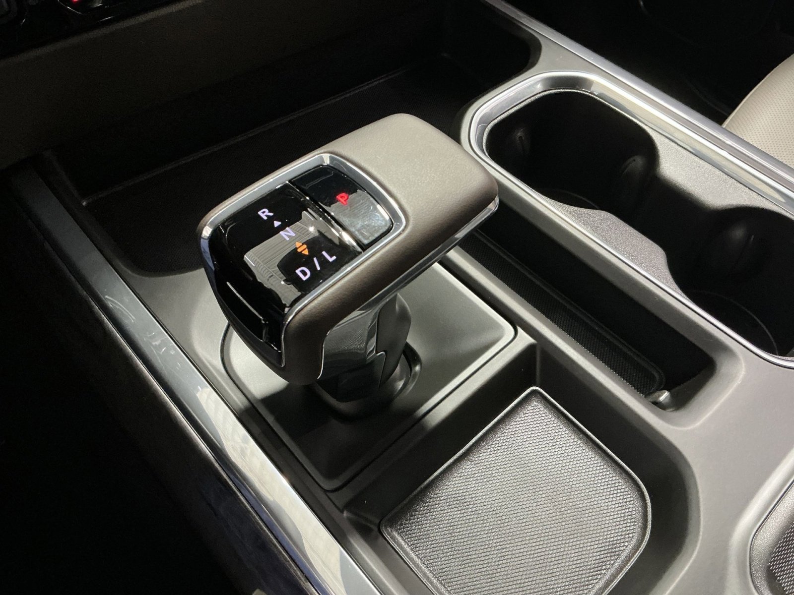 Used 2026 Chevrolet Silverado 1500 LTZ image 30