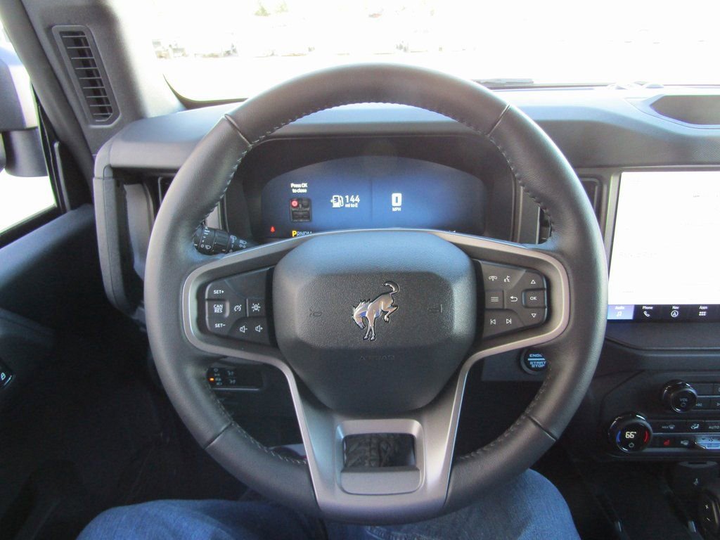 Used 2025 Ford Bronco Big Bend image 23