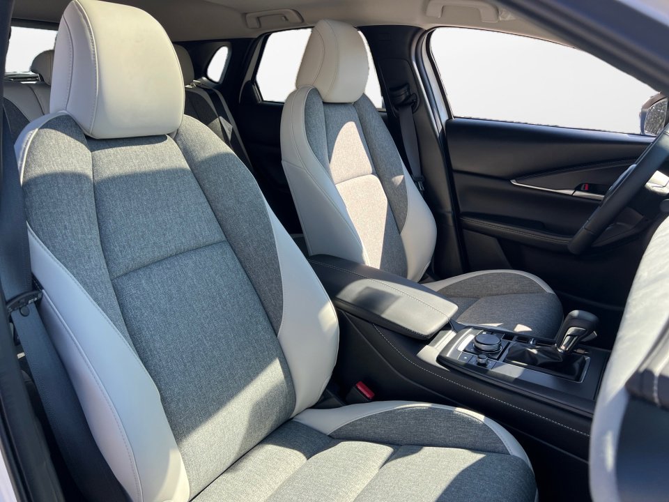 New 2026 MAZDA CX-30 Aire Edition image 9