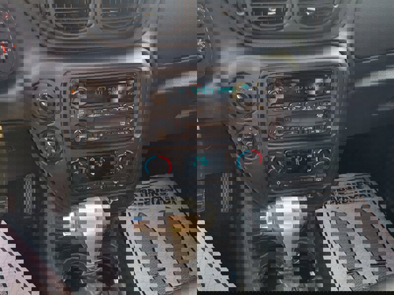 Used 2008 Chevrolet TrailBlazer LT AWD/4WD image 15