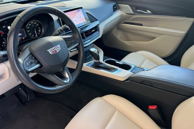 Used 2023 Cadillac CT4 Luxury w/ Sun And Sound Package RWD image 10