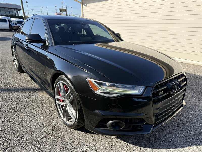 Used 2017 Audi S6 Premium Plus w/ S6 Sport Package AWD/4WD image 5