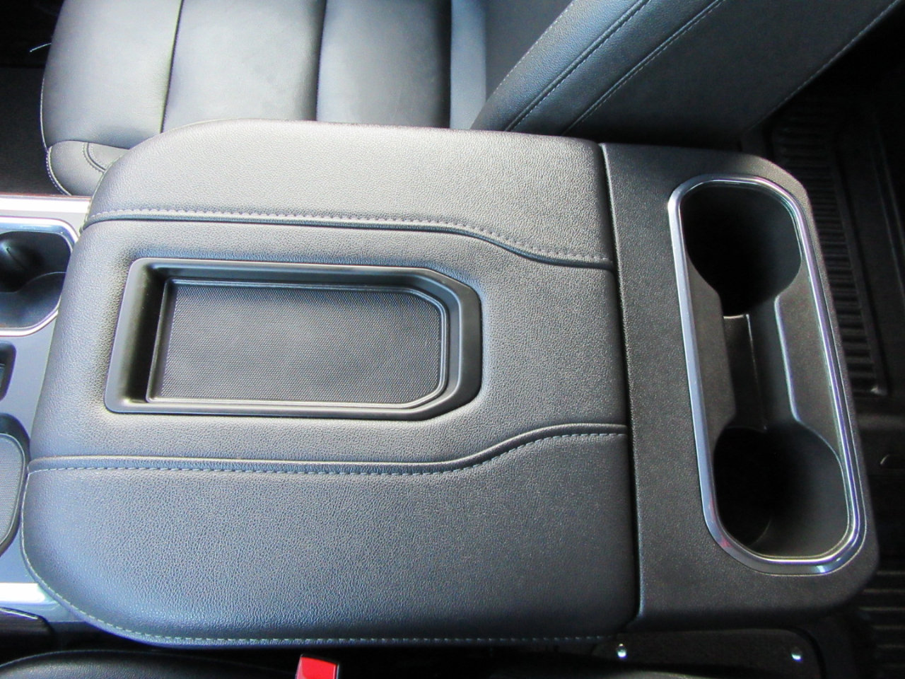 Used 2022 GMC Sierra 1500 Elevation image 49