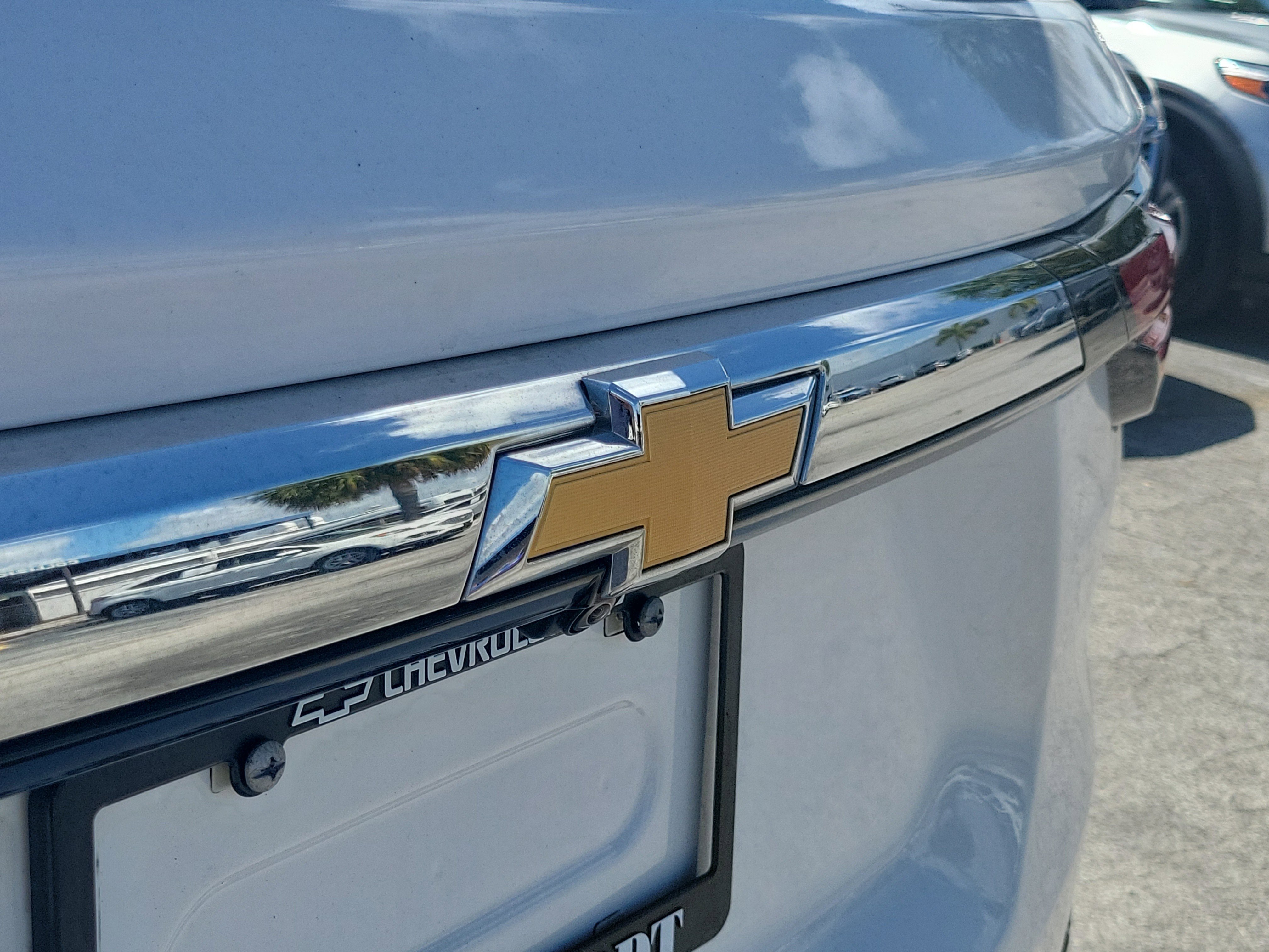 Used 2023 Chevrolet Traverse LT image 10