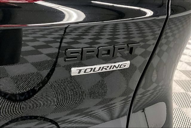 Used 2025 Honda CR-V Sport Touring image 9
