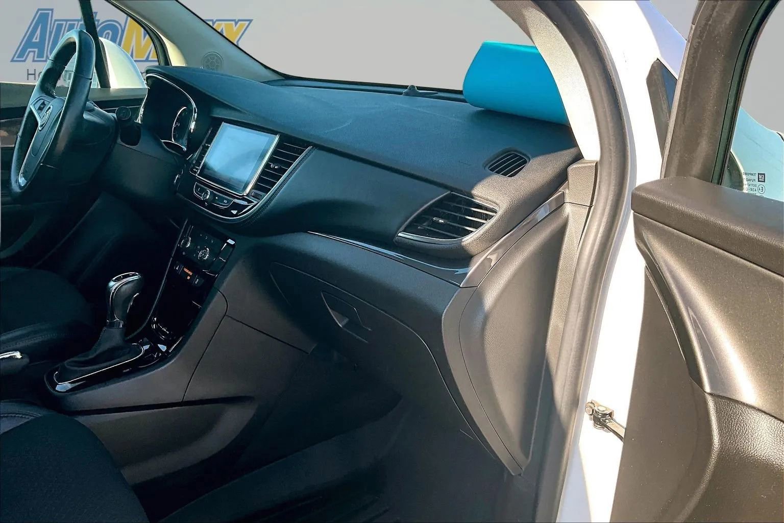 Used 2017 Buick Encore Preferred AWD/4WD image 31