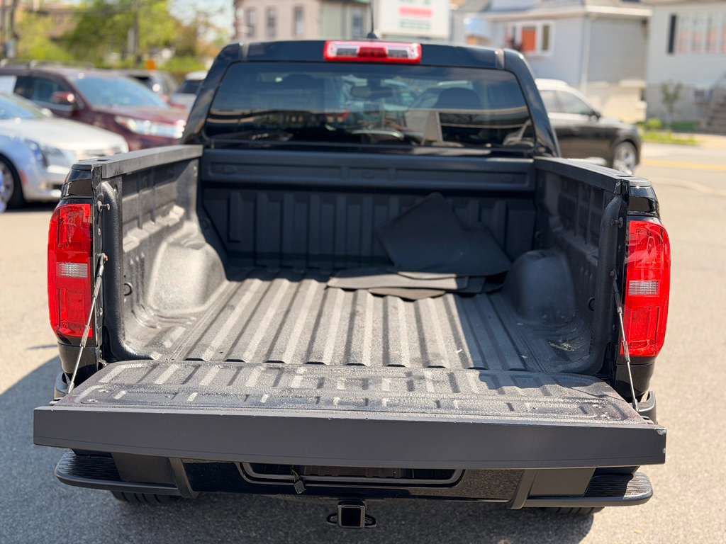 Used 2020 Chevrolet Colorado LT AWD/4WD image 12