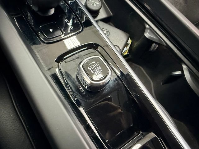 Used 2024 Volvo S60 B5 Ultimate AWD/4WD image 17