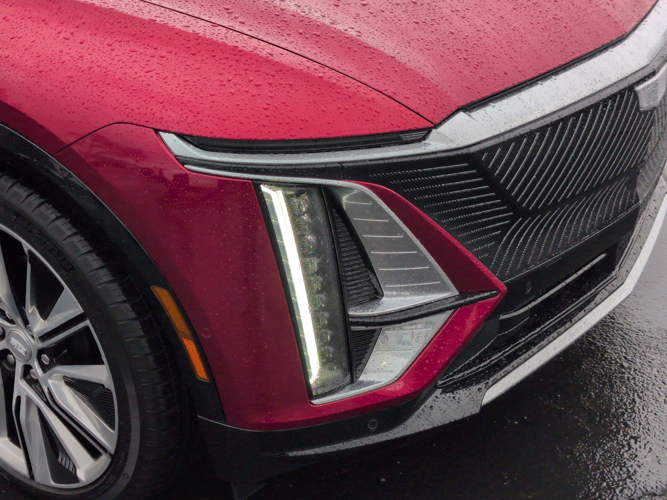 Used 2025 Cadillac Lyriq Luxury image 11