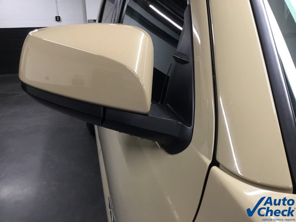Used 2016 Toyota Tacoma SR5 w/ SR5 Appearance Package (SN) AWD/4WD image 20