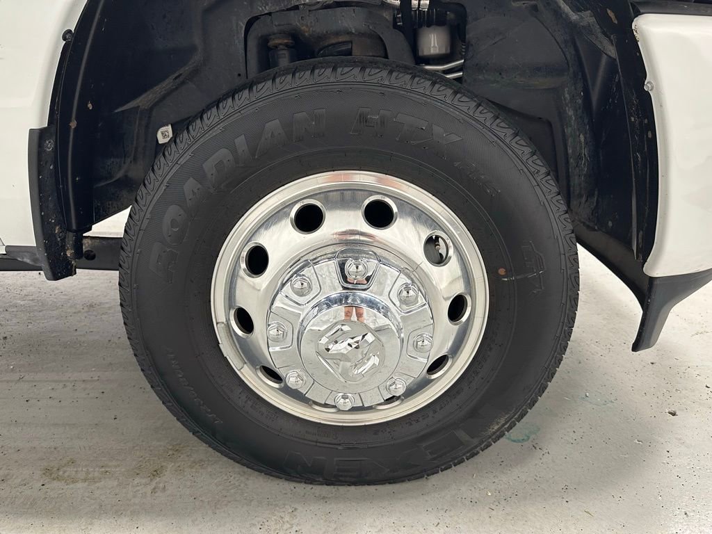 Used 2024 RAM 3500 Laramie image 61