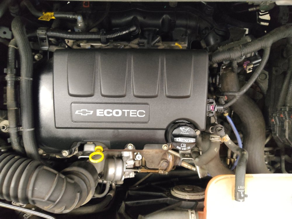 Used 2020 Chevrolet Trax LT w/ LT Convenience Package FWD image 30