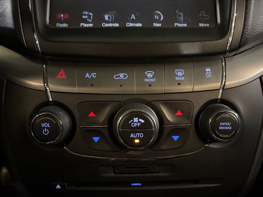 Used 2018 Dodge Journey Crossroad image 18