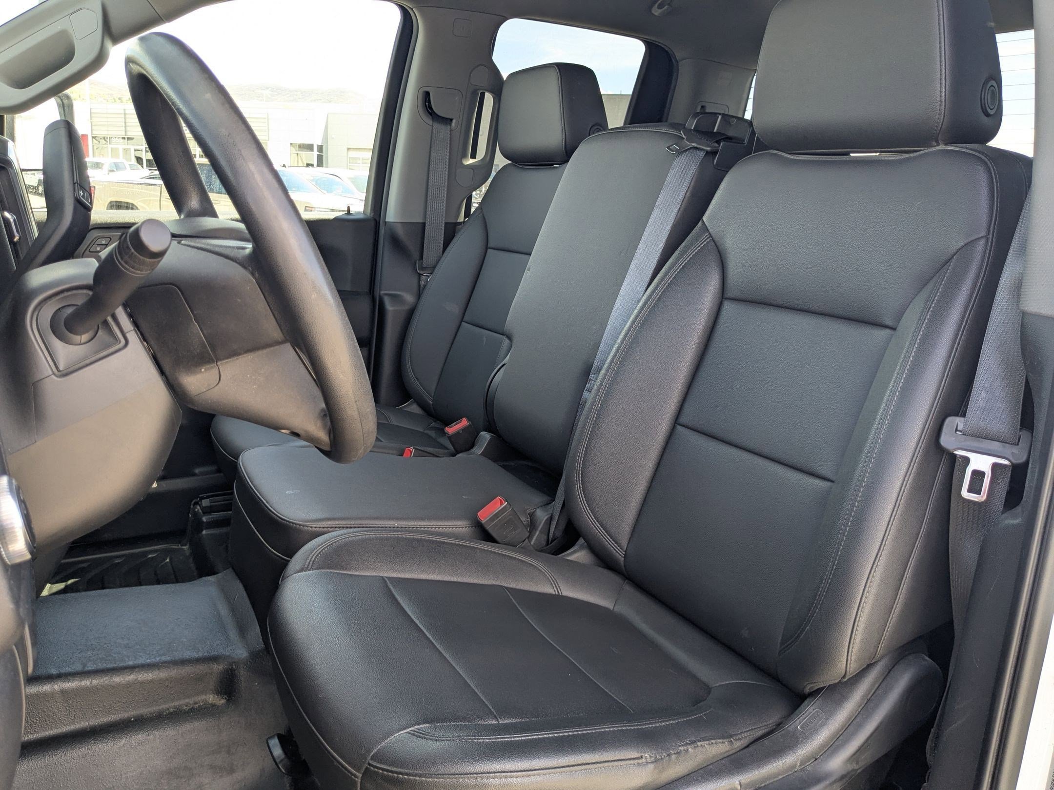 Used 2022 GMC Sierra 2500 Pro w/ Convenience Package image 25