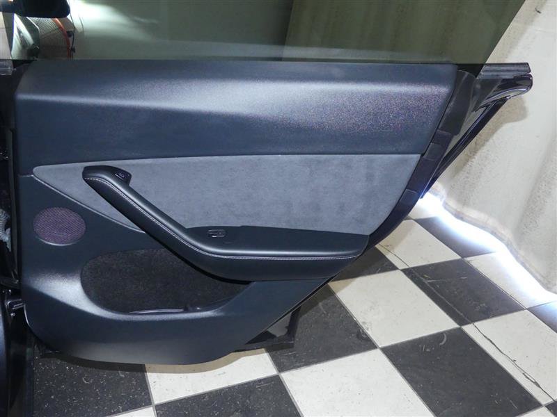 Used 2024 Tesla Model Y Long Range RWD image 25