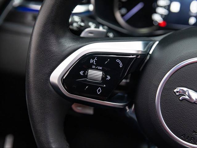 Used 2023 Jaguar F-PACE S AWD/4WD image 21