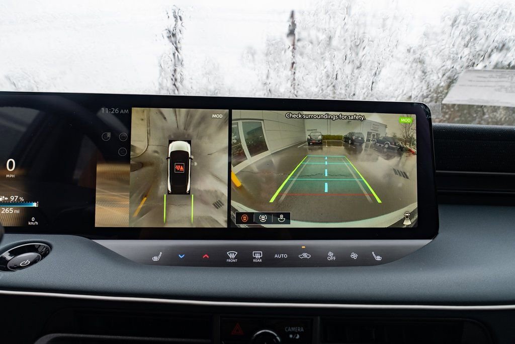 New 2026 Nissan Leaf SV+ image 17