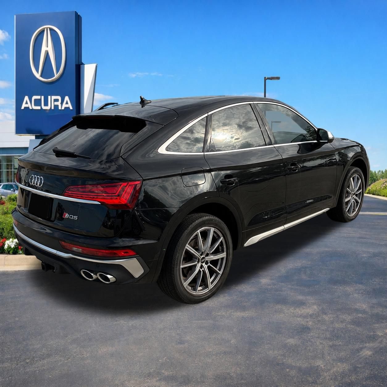Used 2022 Audi SQ5 Premium Plus w/ Premium Plus Package AWD/4WD image 5