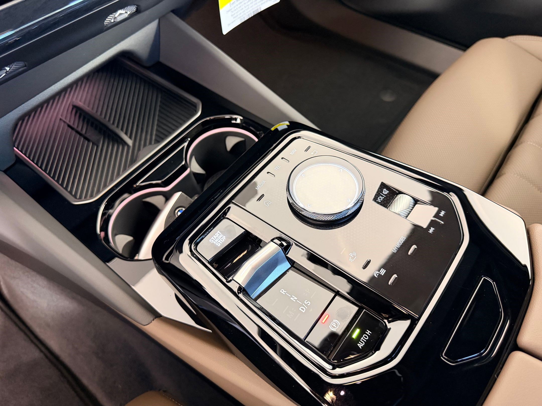 New 2026 BMW 530i w/ M Sport Package RWD image 17