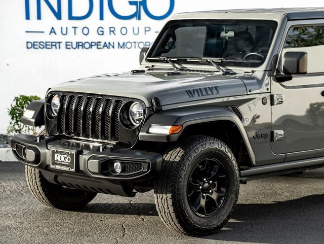 Used 2022 Jeep Wrangler Unlimited Sport image 2