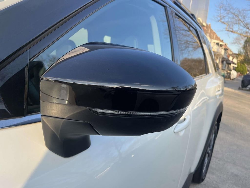 Used 2024 Nissan Pathfinder SL w/ SL Premium Package image 10